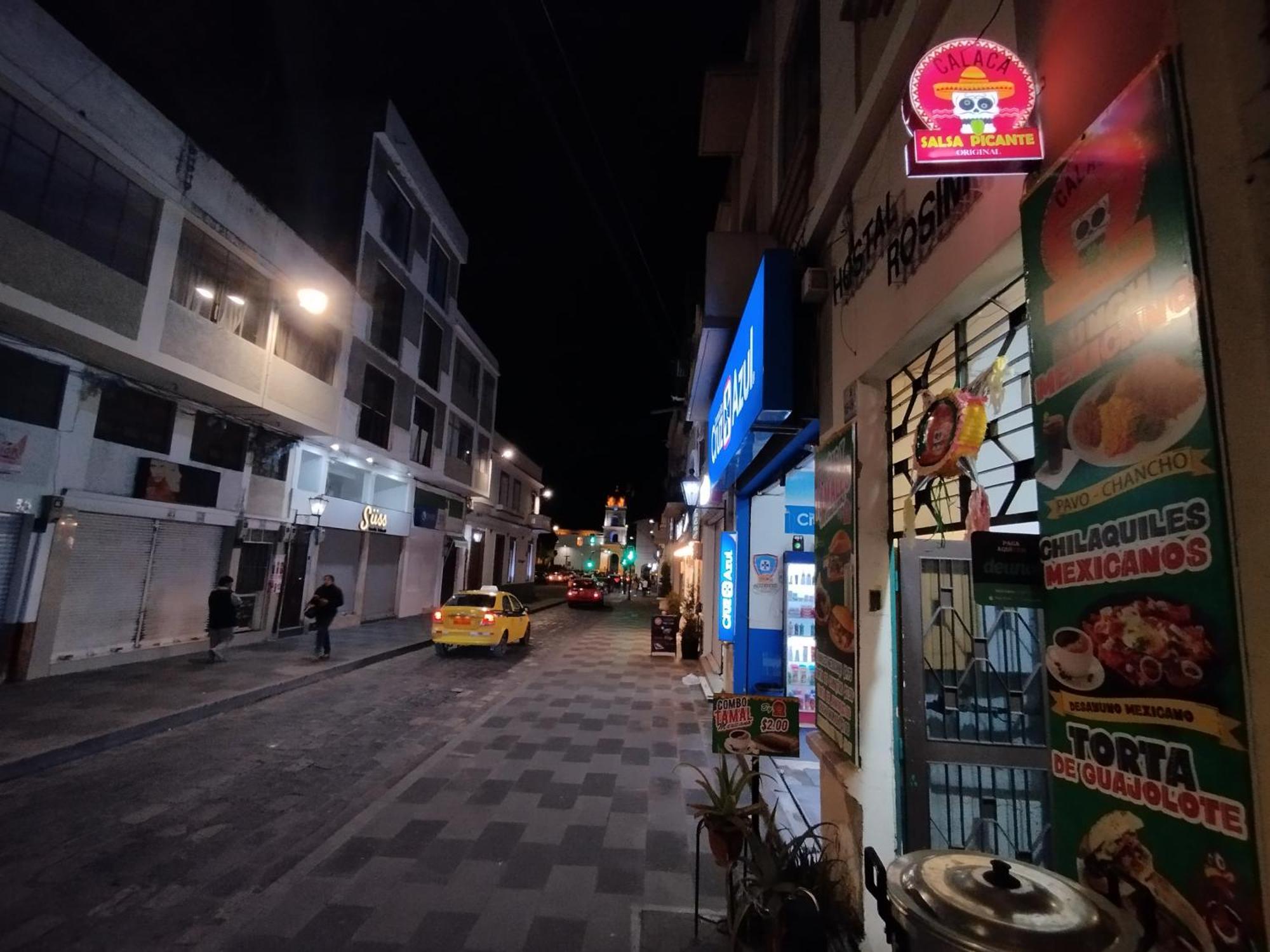 Great Location Bed And Breakfast Latacunga Dış mekan fotoğraf